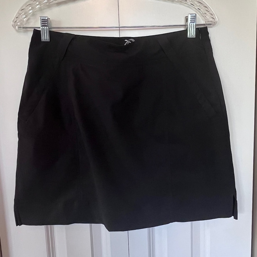 Black Golf skirt by Zero Restriction tour series performance golf skort size 4